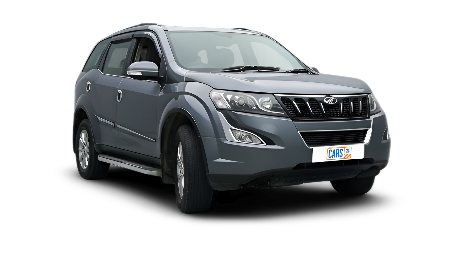 Mahindra XUV500-img